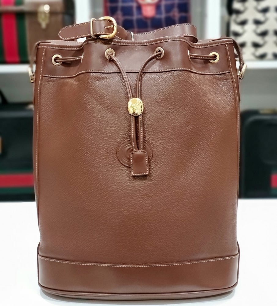 Image of Vtg. Gucci Brown Pebbled Leather Bucket Bag