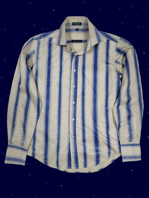 FAKE! Burberry spray paint shirt