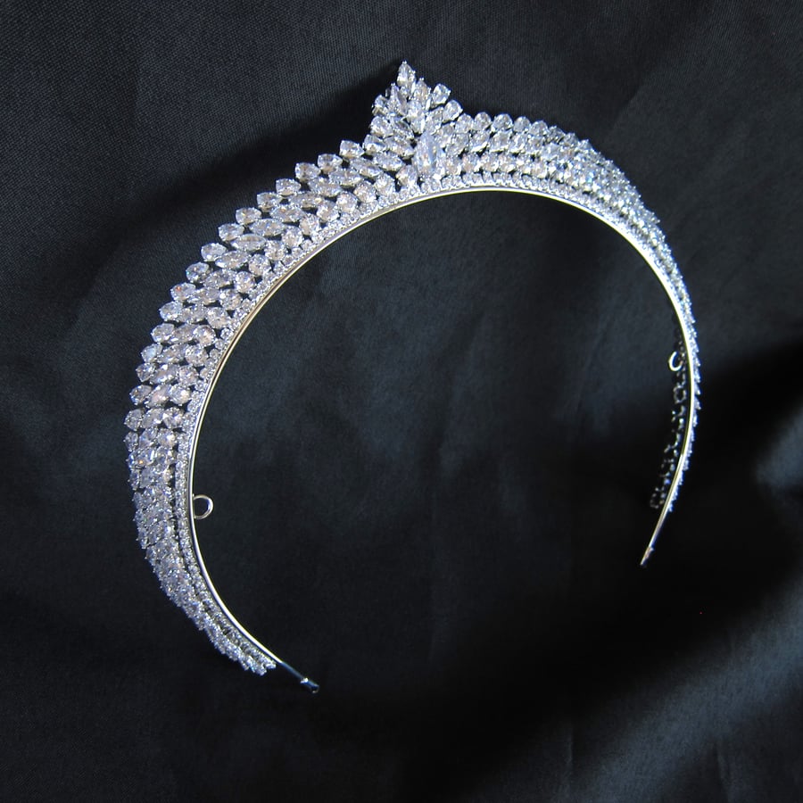 Image of Aquarius halo tiara 