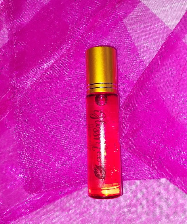 G L O SS M E E β¨οΈπ§ββοΈπ !!! Fragrance Oil