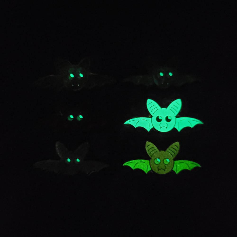 1.5 "Mini Bat" Enamel Pin Set