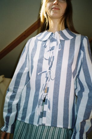 Tie Shirt with Large Denim Stripe