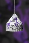 DIY / Šapitó chandelier with an illustration by Martin Czeller in a purple version