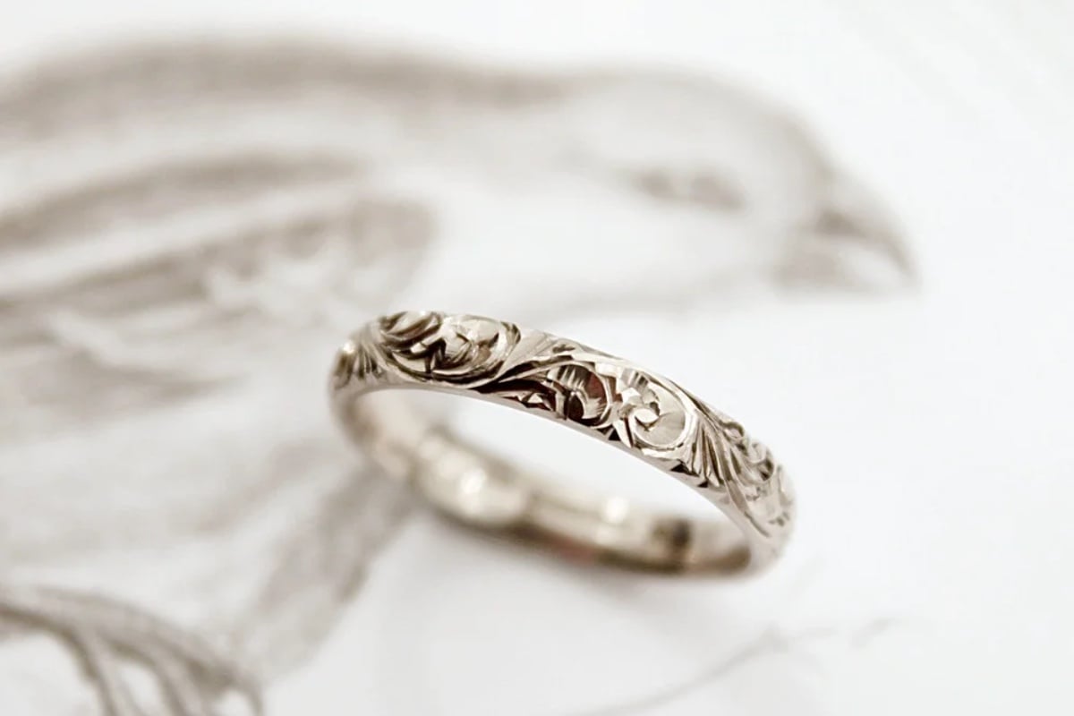 Image of 18ct white gold 3mm floral engraved ring