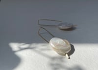 Image 2 of Queen pearl earrings
