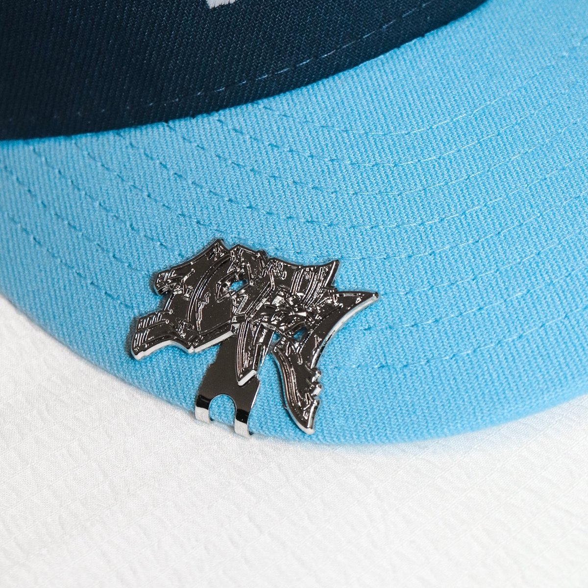 1OF1 “SILVER” HAT CLIP Forever1of1