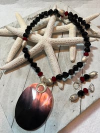 Image 2 of Red/Black Shell Charm With German Silver/Fancy Glass Beads