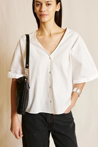 Image 2 of Camisa Camilia Blanca ZUBI