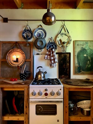 Image of Dutch style Hanging plate collection 