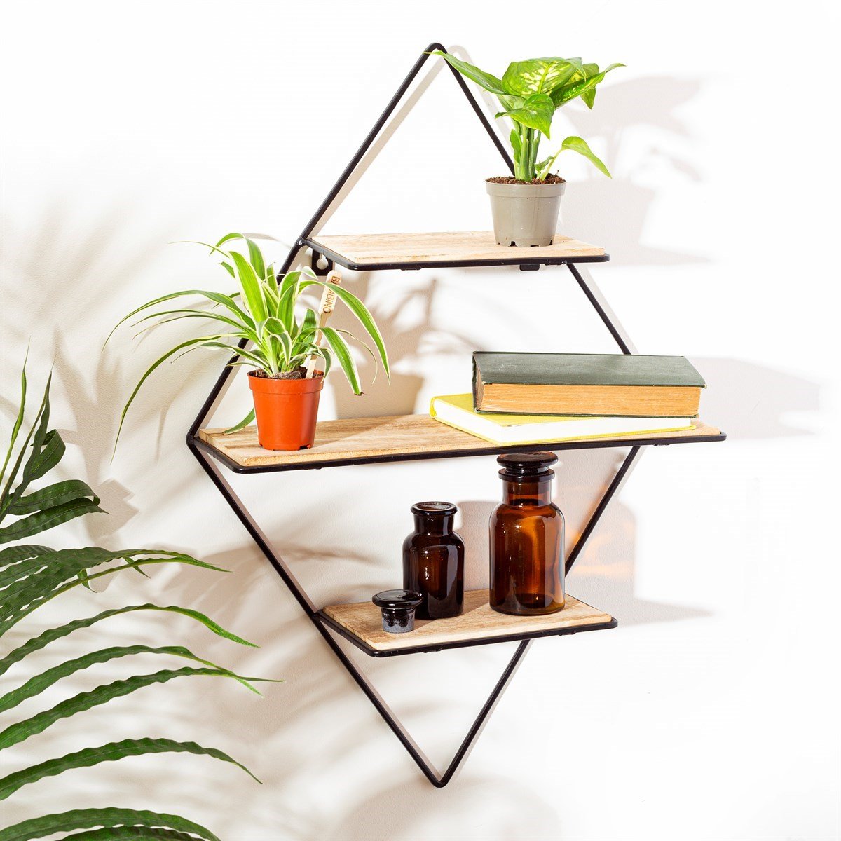 Black Diamond Shelf