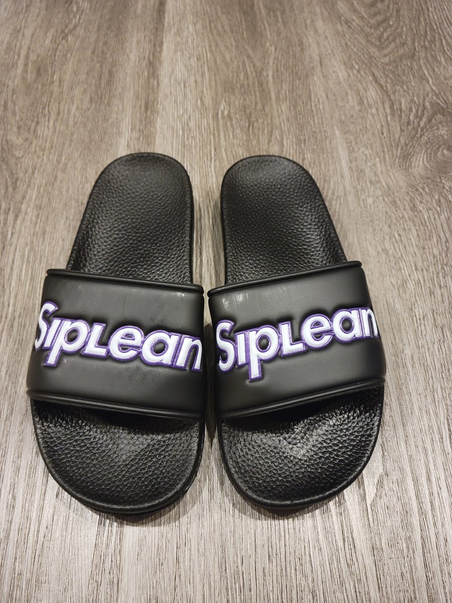 Siplean Embossed Logo Black Slides | SipLean