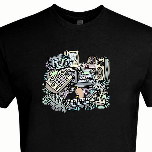 Image of VAULTS 1 TEE BLACK