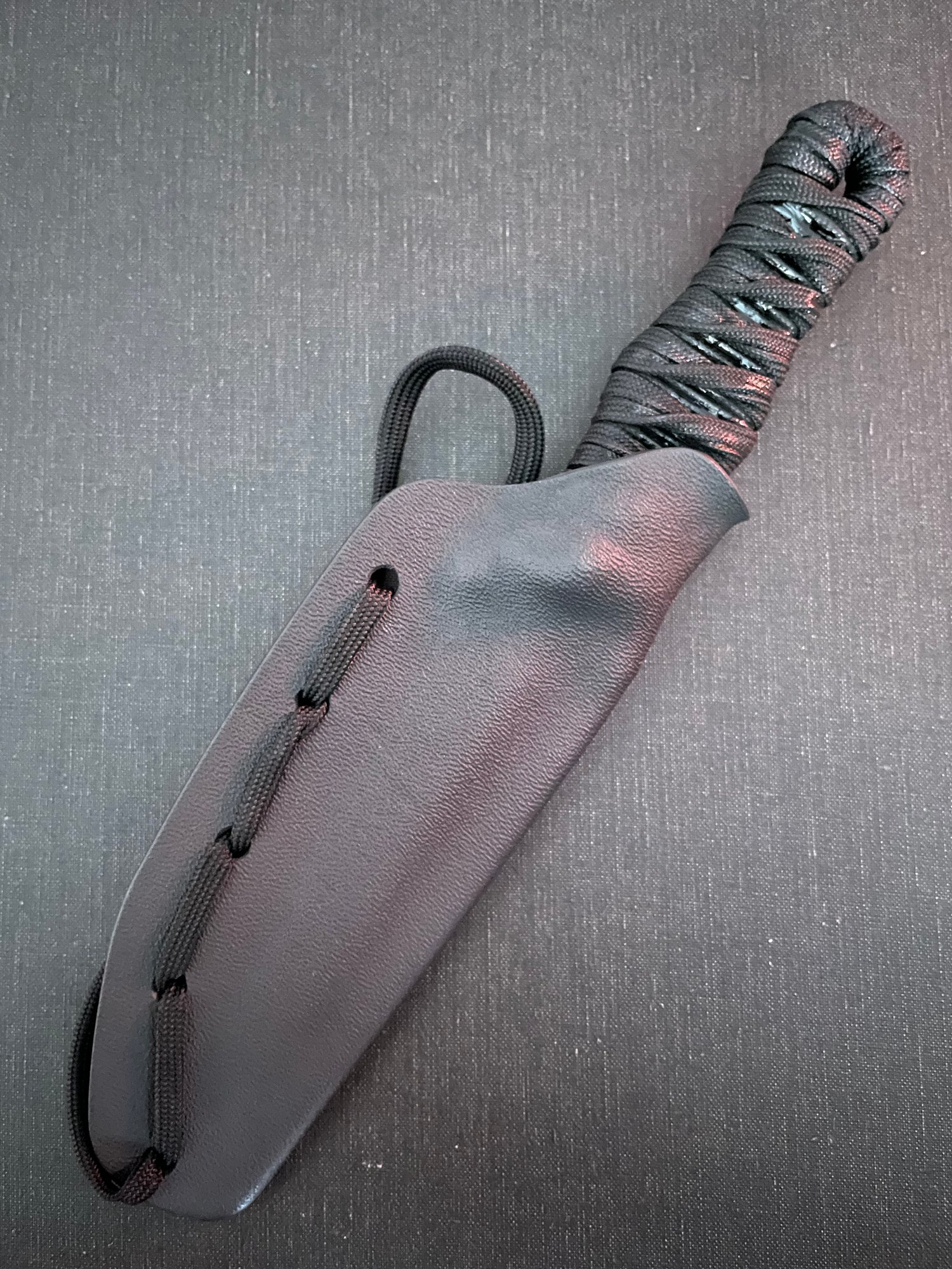 Image of AMSVARTNIR edc Dagger