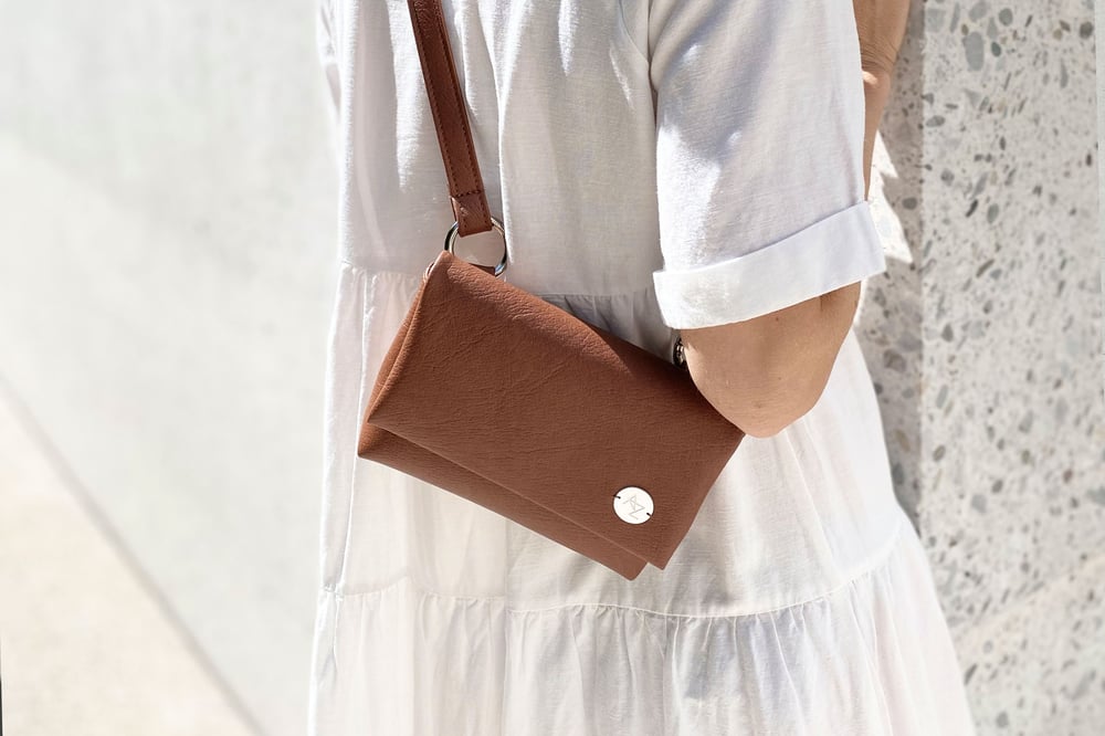 Image of Zoe Mini Cognac Convertible