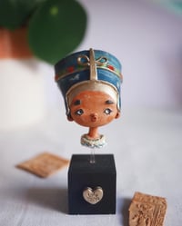 Image 1 of Busto Nefertiti