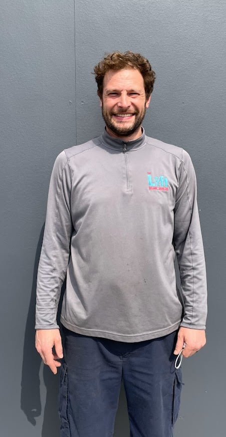 Under Armor Men's Quarter-zip