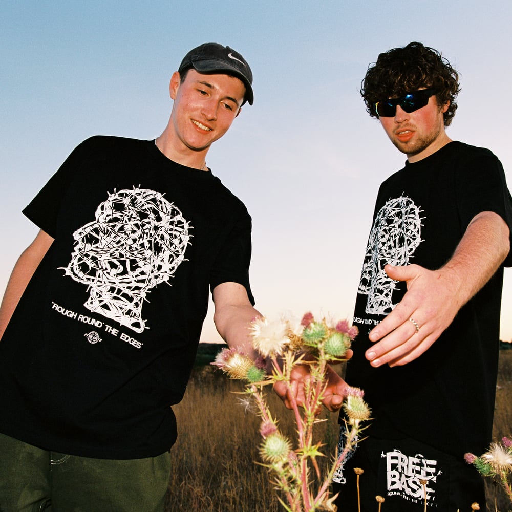 ROUGH ROUND' THE EDGES - TEE