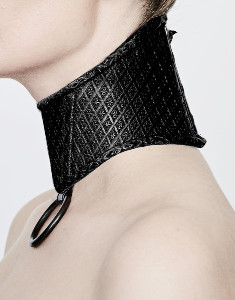 Image of CANICE - LASERCUT LEATHER - POSTURE COLLAR