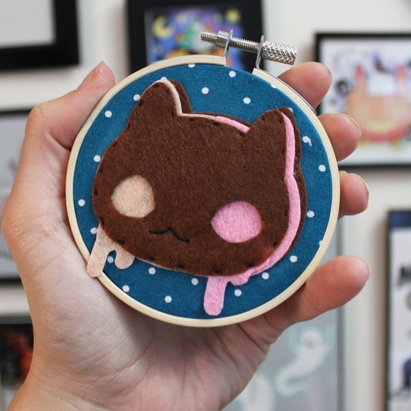Image of Cookie Cat Hoop