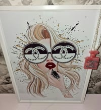 Image 3 of BESPOKE GLOSSY LIPS FASHION PRINT 