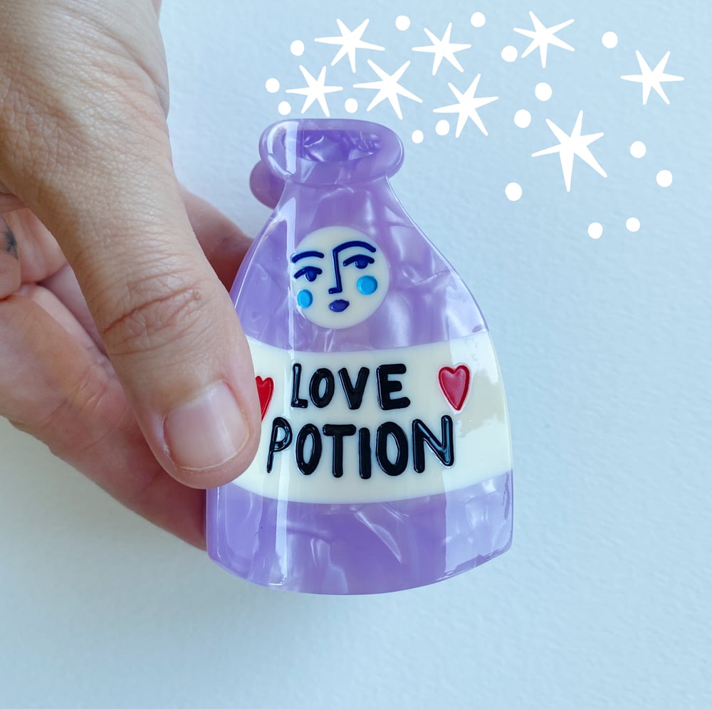 Image of Love Potion Hair Claw