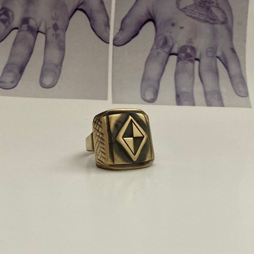 DENIER (OPPOSE AUTHORITY) RING