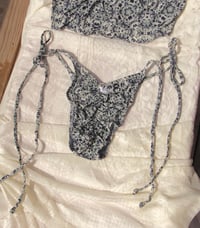 Image 2 of Giuseppe Bikini Set - E Top / L Bottom 