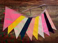 Image 1 of Confetti-3