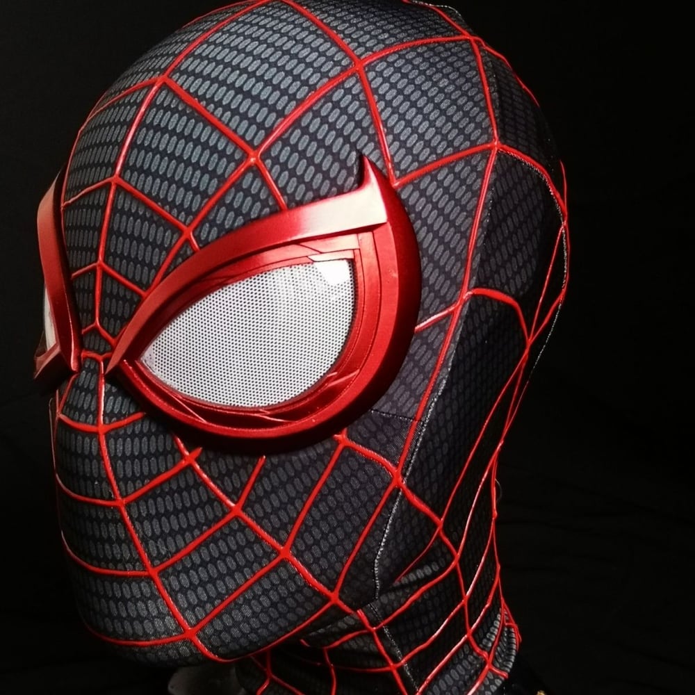  Spider-Man Miles Morales Cosplay Mask