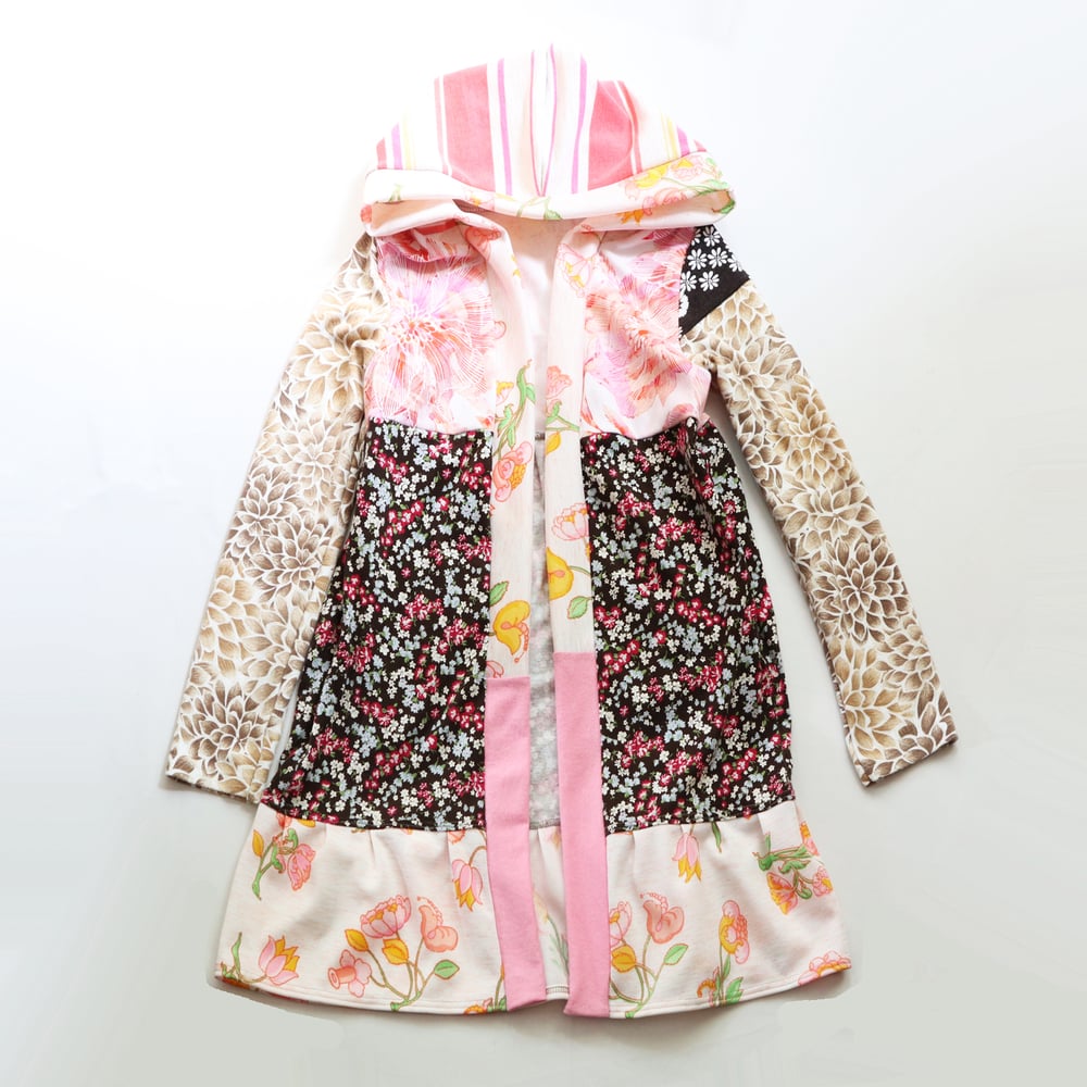 Image of superfloral pockets pink florals 8/10 vintage fabric CARDIGAN ROBE HOODED HOODIE COURTNEYCOURTNEY