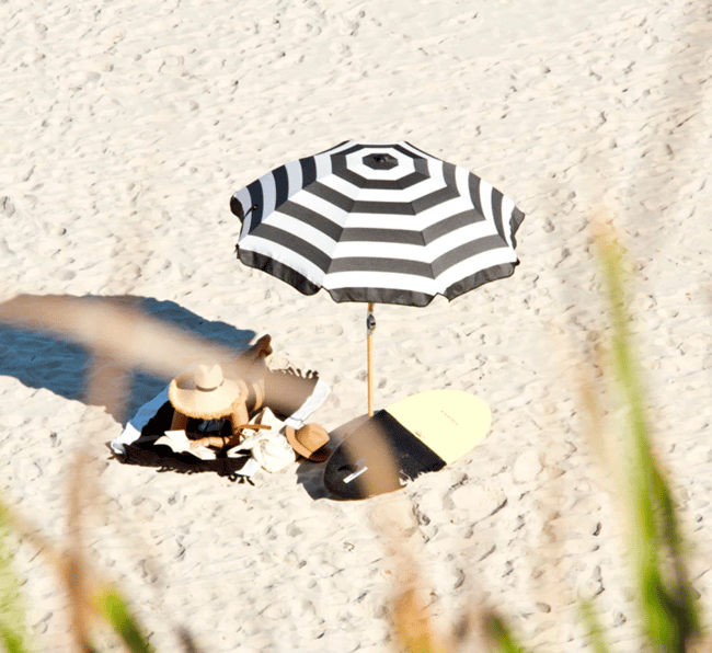 BASIL BANGS - LUXURY BEACH UMBRELLA CHAPLIN