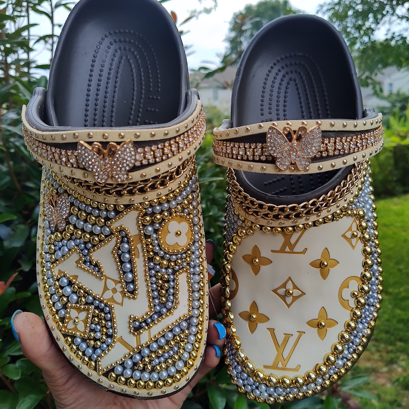 custom lv crocs