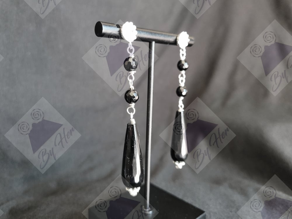 Pobtsawb Onyx Earrings