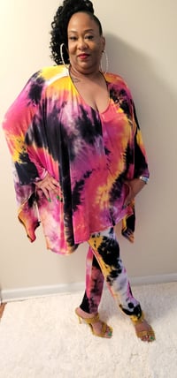 Image 5 of The Glamorous Woman 2pc tunic/pant set tie dye