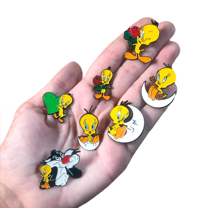 1998 Warner Bros Tweety pins