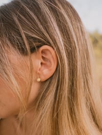 Image 2 of Pendientes Mirabilis