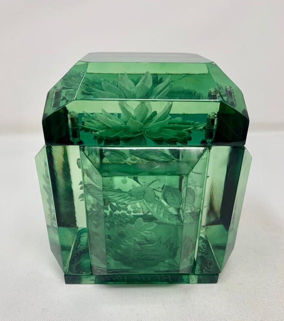 Image of Green Leaves - Classic Petite Lucite Box