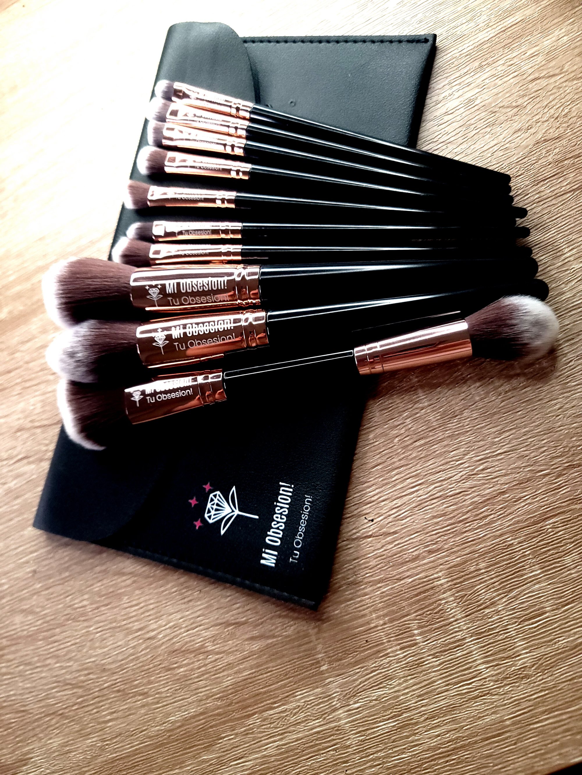 Signature Rose Gold - 13 Piece Brush Set