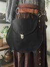 Cauldron Crossbody Bag (PRÉ-COMMANDE)