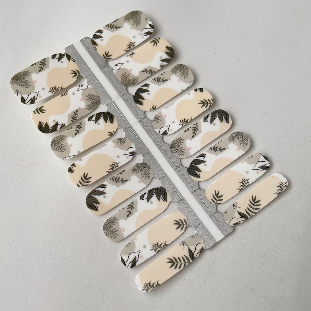 Ferny Grove Nail Polish Strip