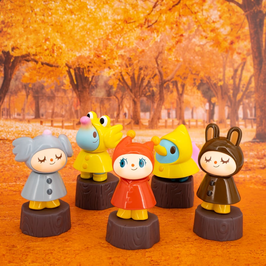 Image of GREENIE & ELFIE RAINY DAY AUTUMN EDITION CDU (6 UNITS)