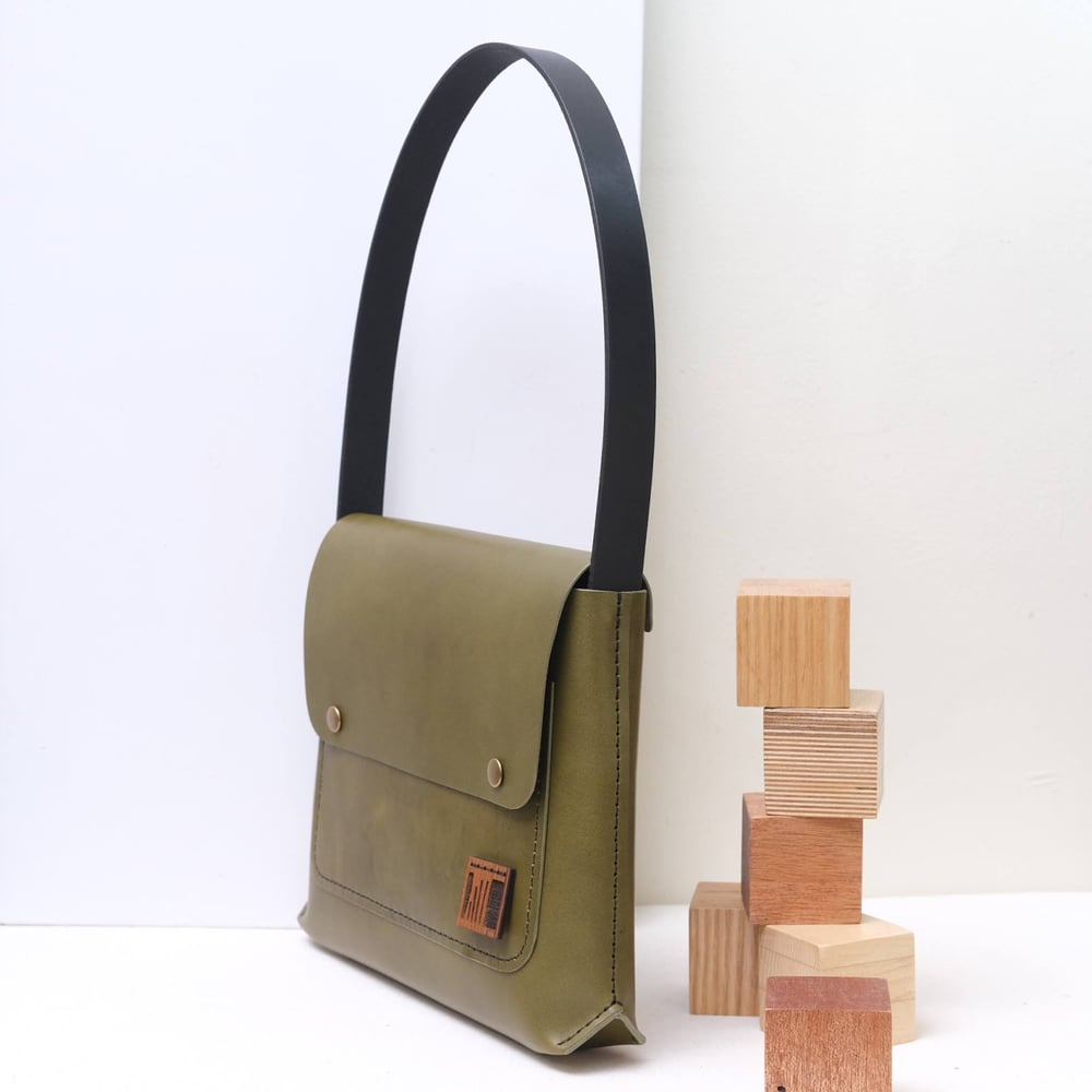 Image of STUDIO LINE One-off Sling in olive