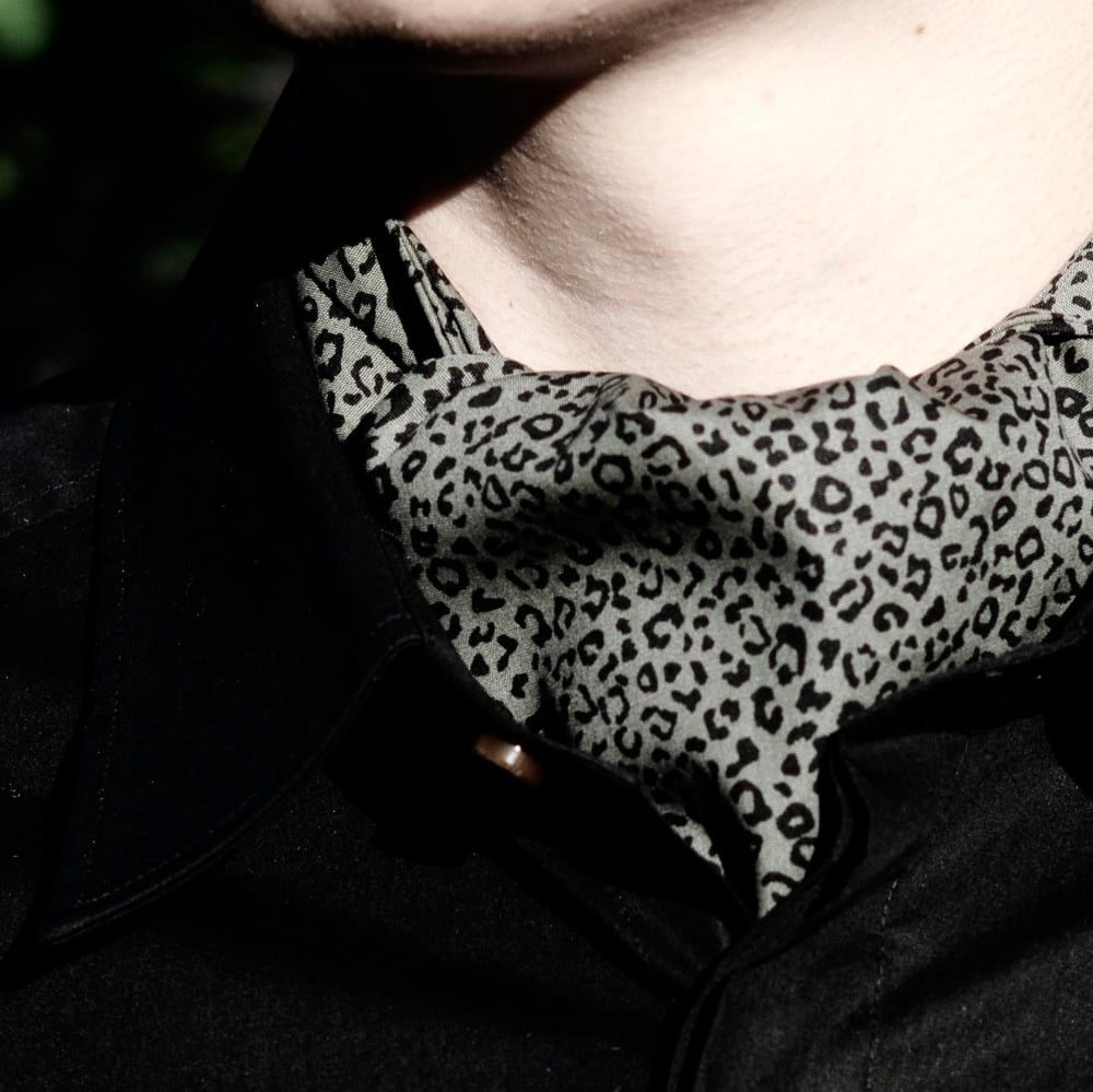 Image of Gent’s Leopard Print Cravat and Pocket Square