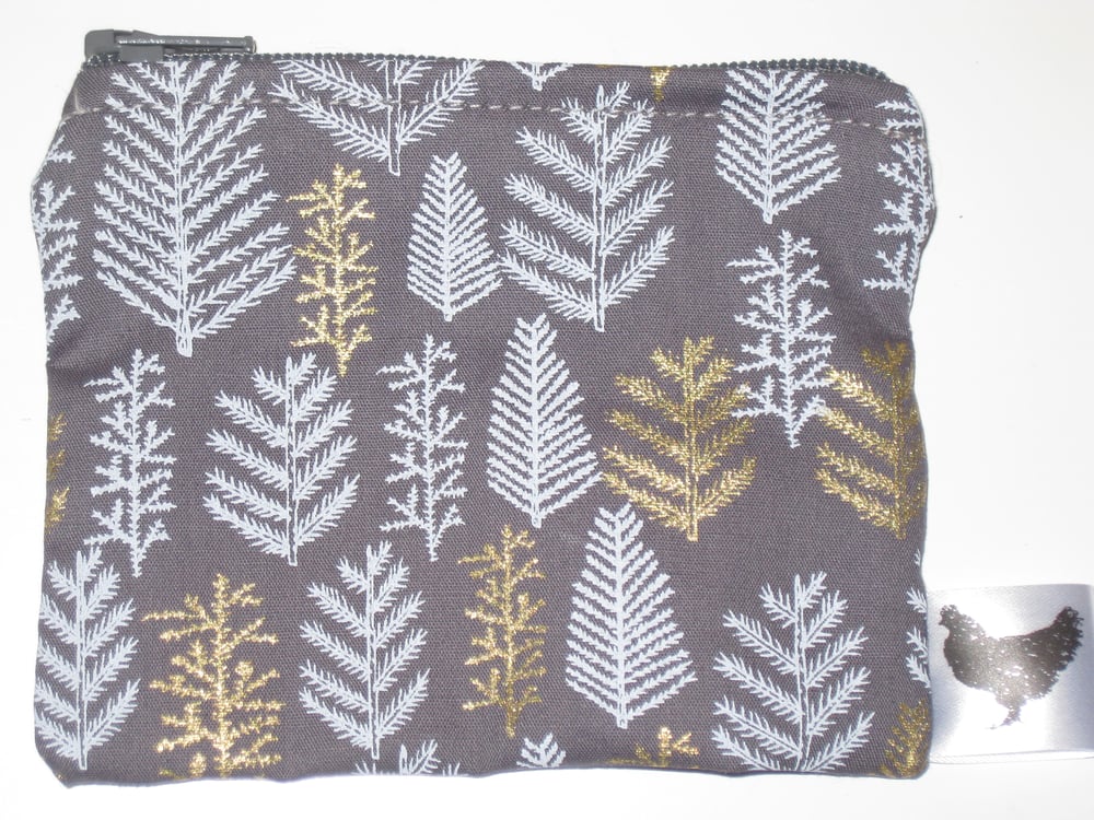 Image of Trees on grey - small (5G ready!)