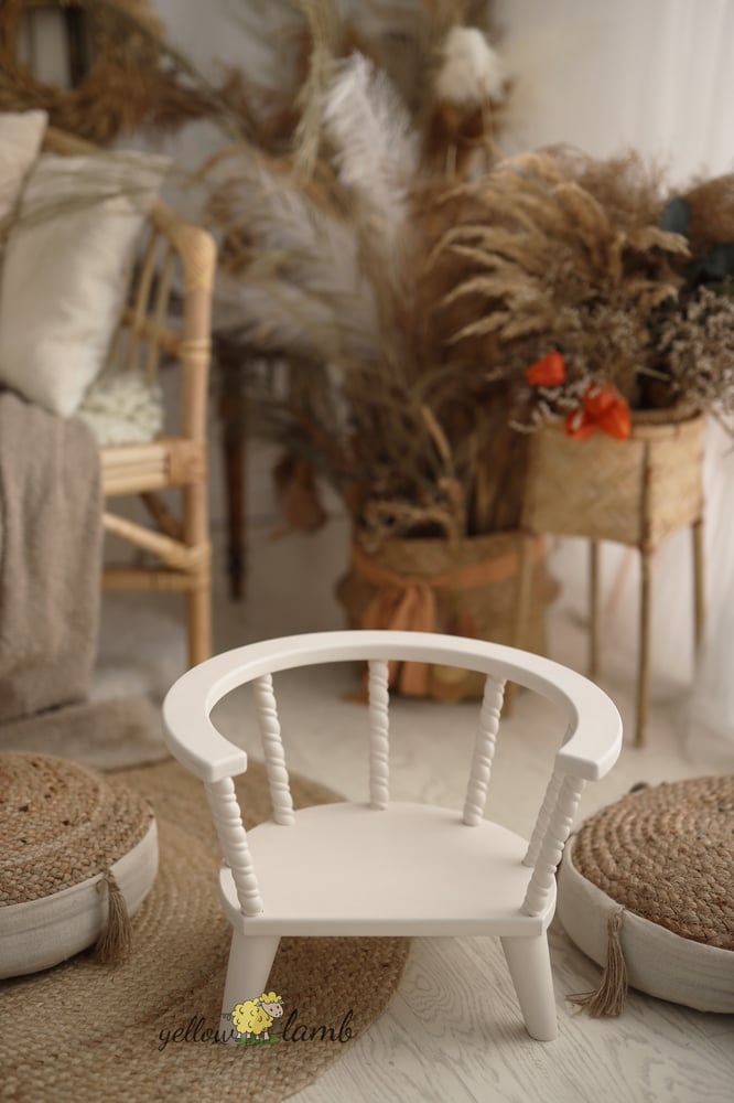 Image of « wooden chair in cream color - pre order »