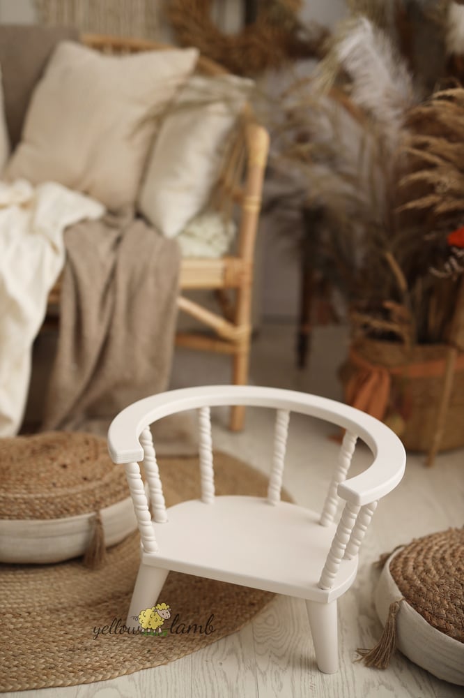 Image of « wooden chair in cream color - pre order »