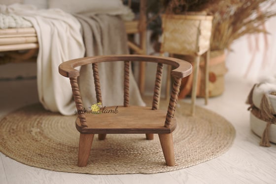 Image of « wooden chair in whiskey brown color - pre order »
