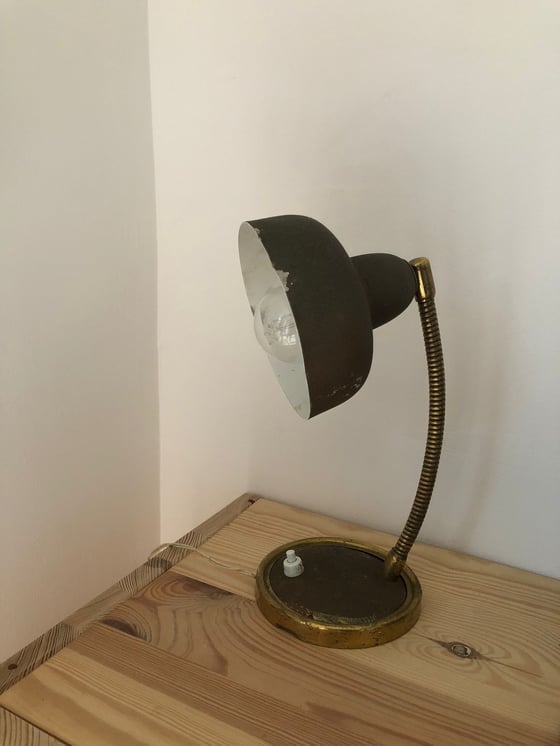 Image of Petite lampe rétro kaki