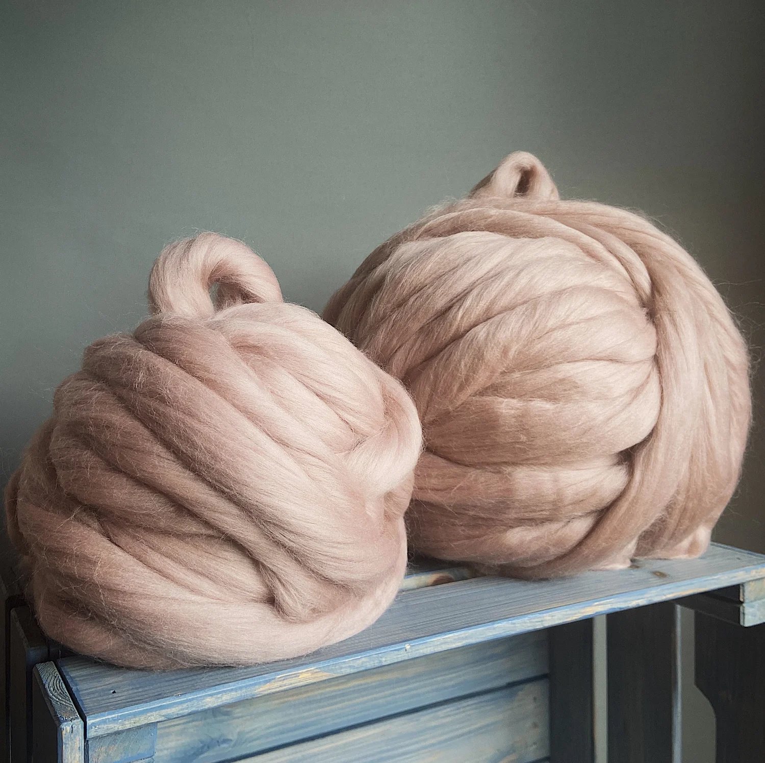 Image of Merino roving wool for knitting and weaving