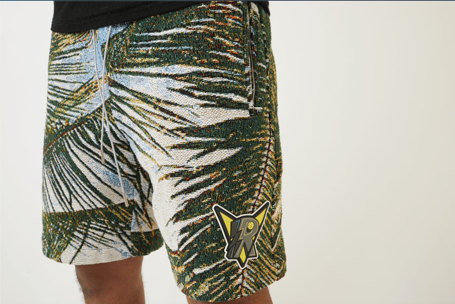 Image of TAPESTRY SHORTS (TROPIC)